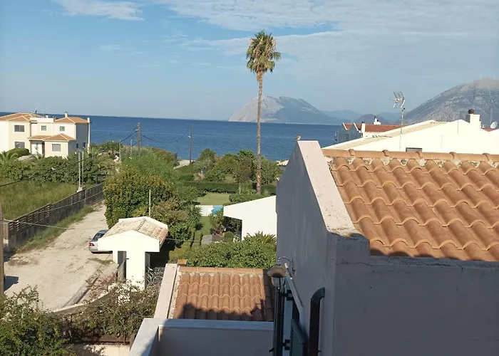 Teo's 2 Persons Deluxe B2 Patras