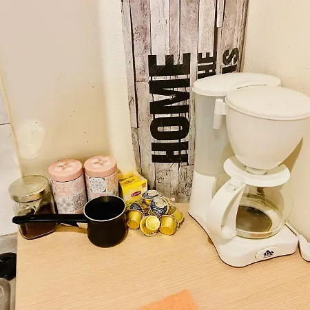 Teo's 2 Persons Deluxe B2 Apartment *