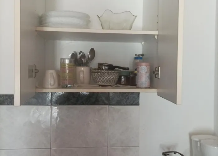 Teo's 2 Persons Deluxe B2 * פאטרה